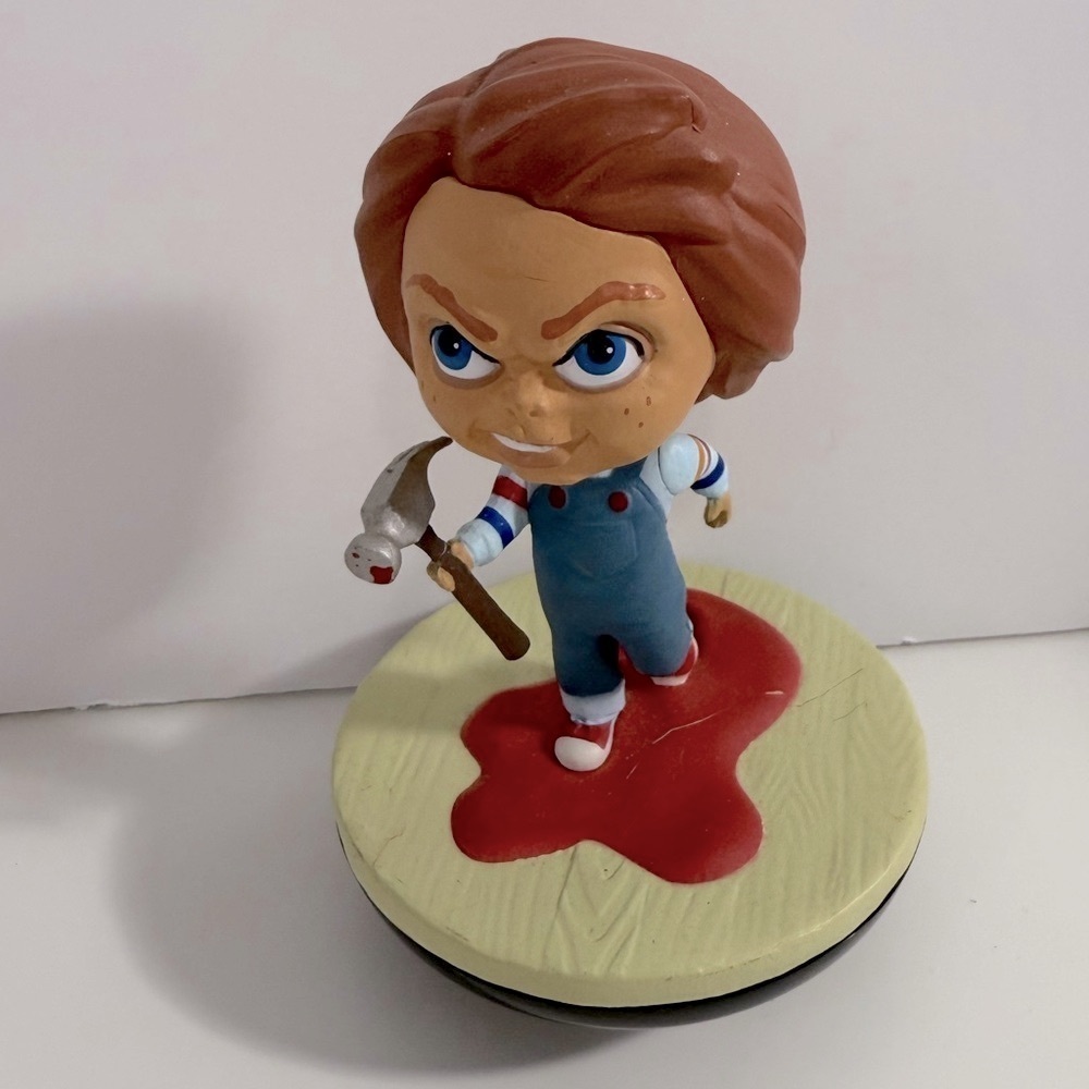 REVOs Child's Play Chucky Exclusive Vinyl Figure